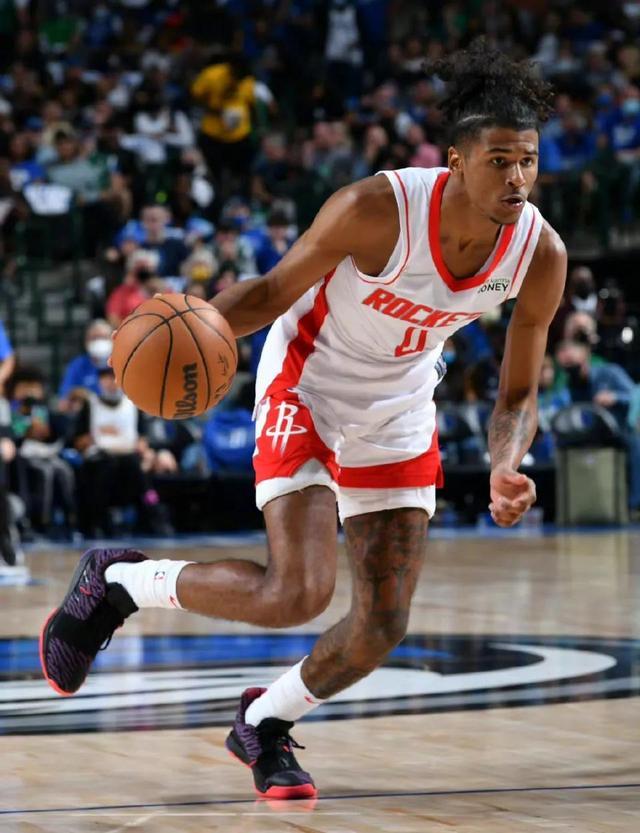 火箭主教练发表声明,承诺让球队重振雄风的简单介绍 火箭主教练发表声明,承诺让球队重振雄风的简单介绍