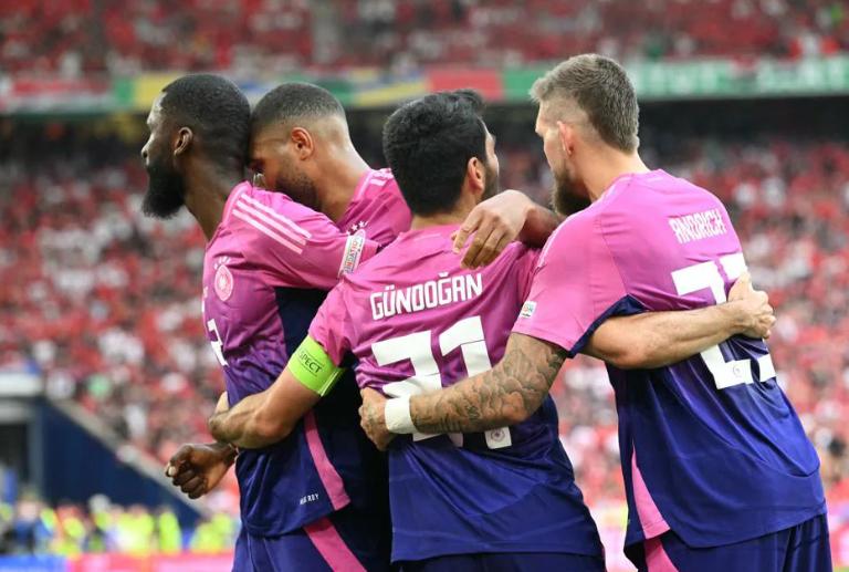 PG游戏APP-德国队在比赛中表现出了强大的实力