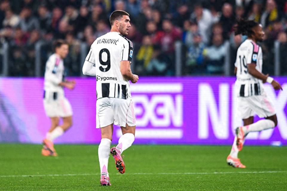 包含巴萨翻盘克罗地亚，弗拉霍维奇爆发神勇的词条