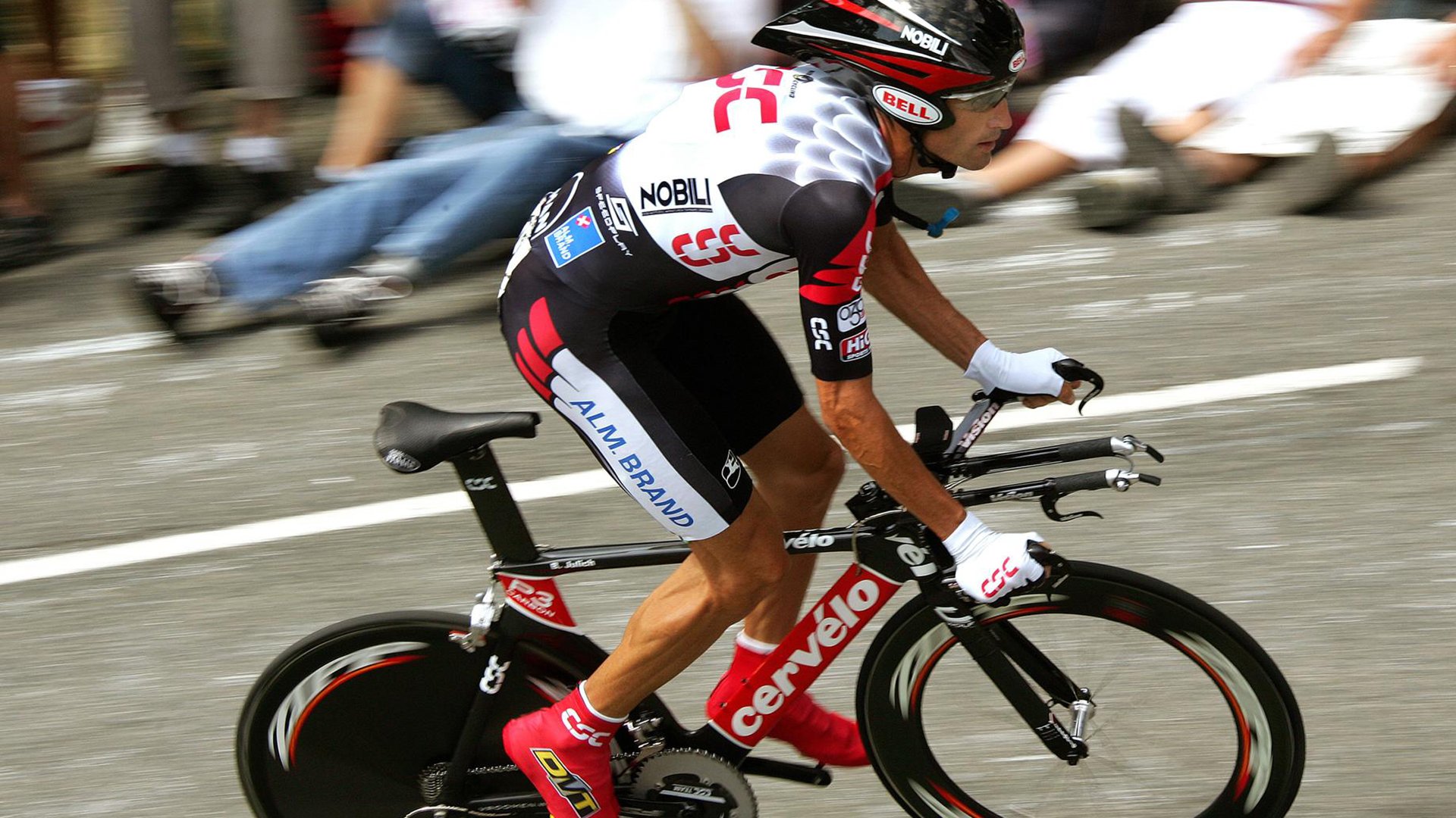 双线制霸，公牛王朝余威与哈登的终极救赎