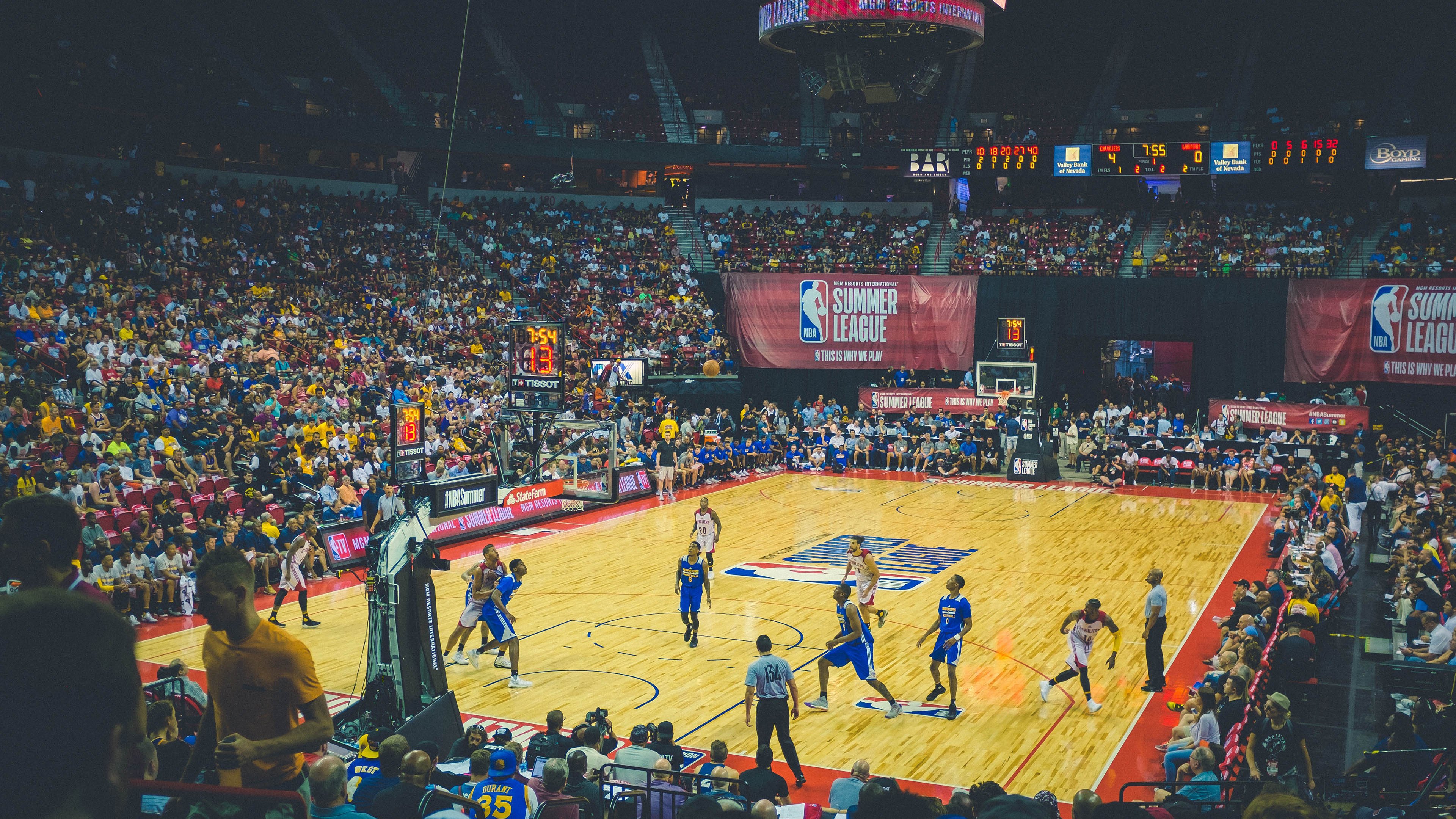 冰与火的碰撞，文班亚马里程碑之夜，热火末节烈焰吞噬东北虎