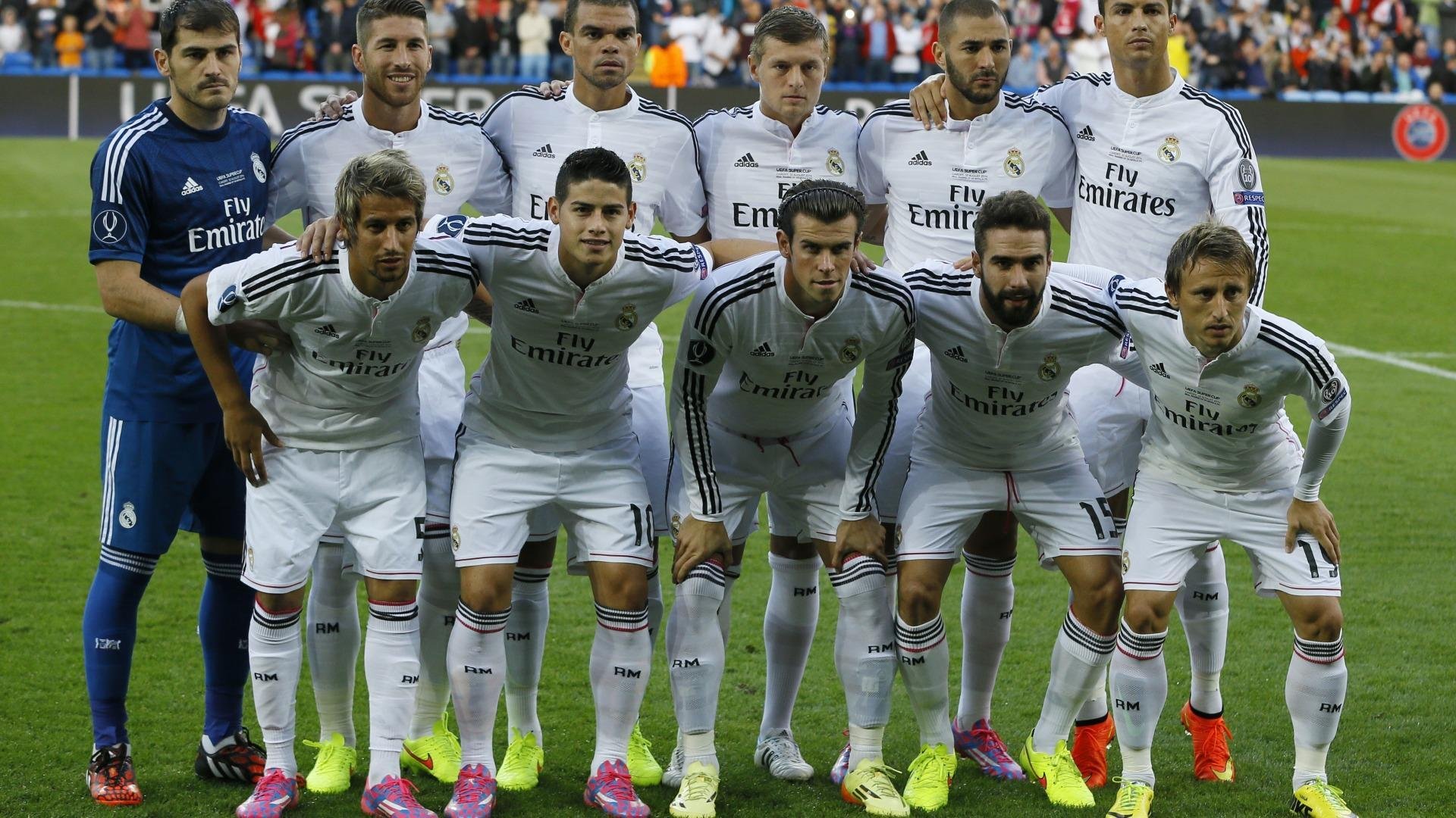 绿茵场上的横扫与羽坛的高光，法国足球与安赛龙的胜利交响